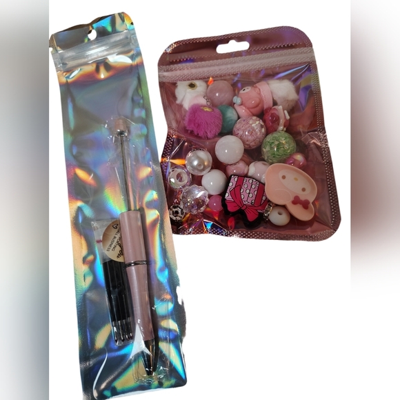 Character Nails And Beaded Ink Pen Bundle - Picture 2 of 5